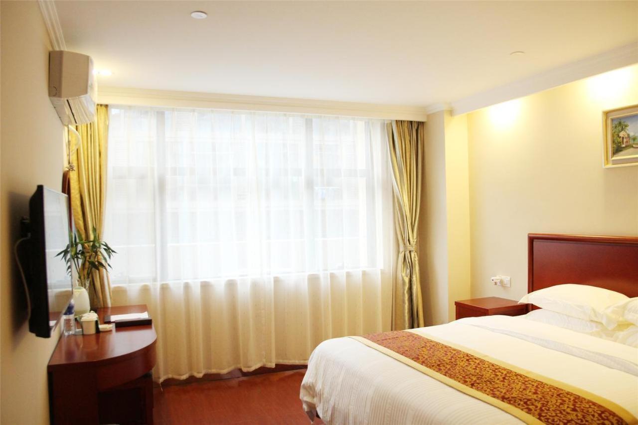 Greentree Inn Dalian Airport New District Xinzhaizi Express Hotel Eksteriør bilde